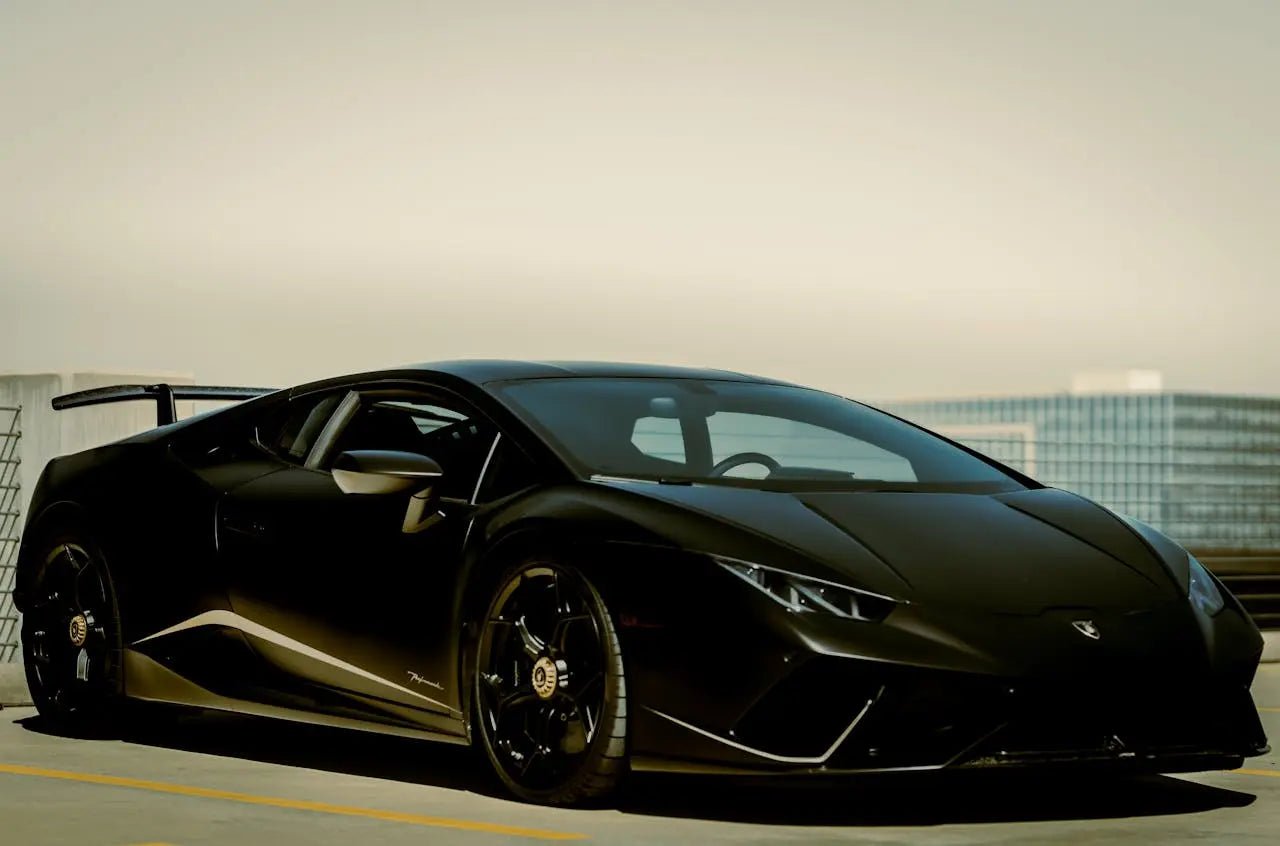 Sports Car Rental in Dubai: Luxury Cars Available Without Deposit