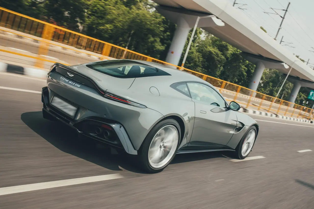 How to Avoid Hidden Fees with No Deposit Car Rentals in Dubai