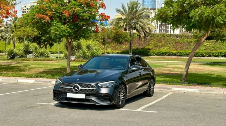 Best-Mercedes-Benz_C300-car