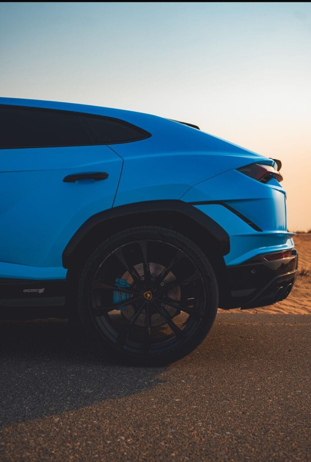 Lamborghini Urus Blue 2025 - Image 5