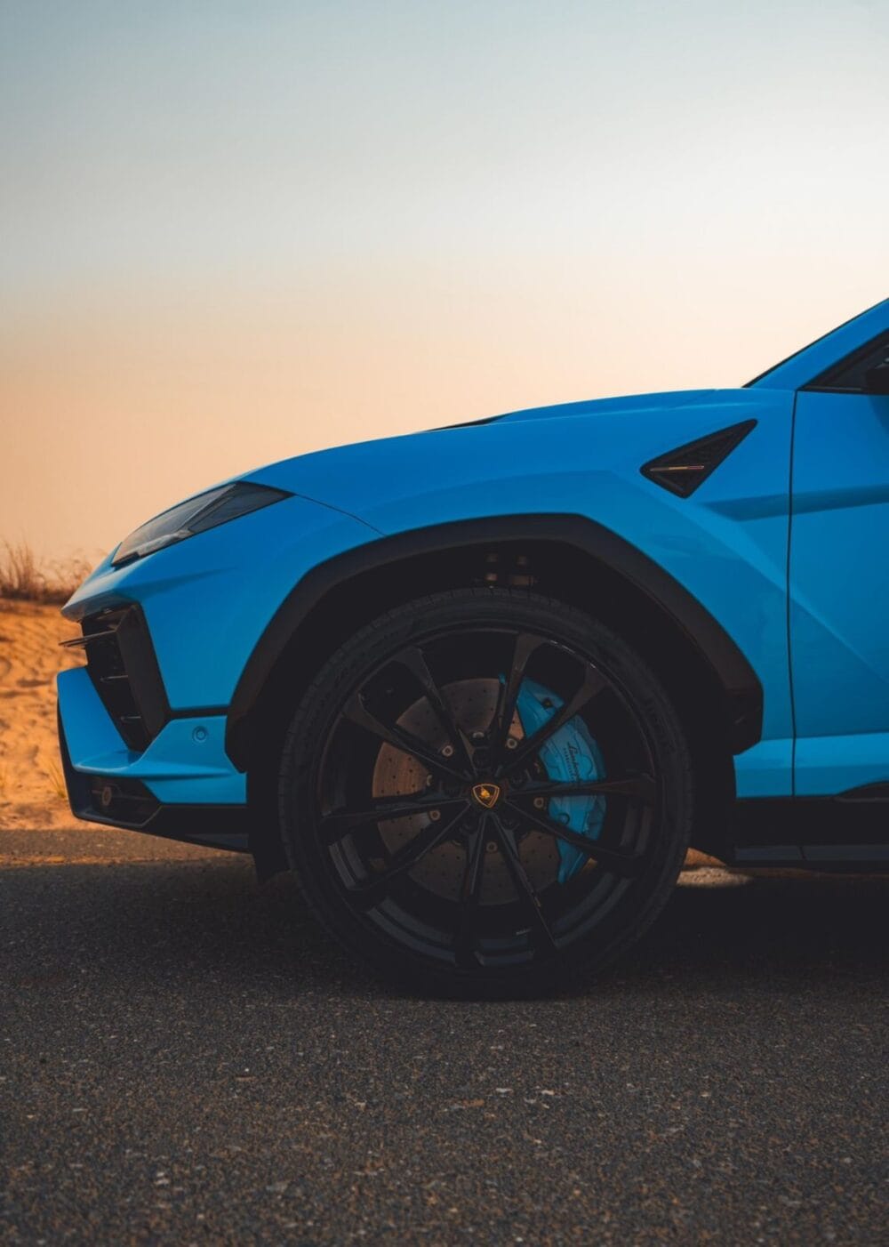Lamborghini Urus Blue 2025 - Image 6