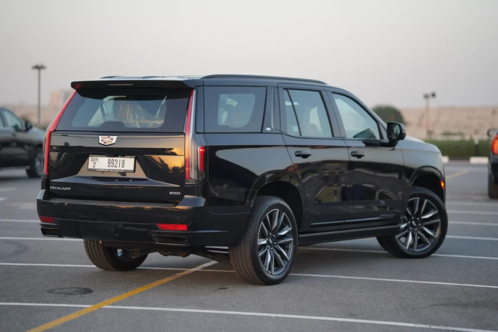 Hiring an SUV in Dubai