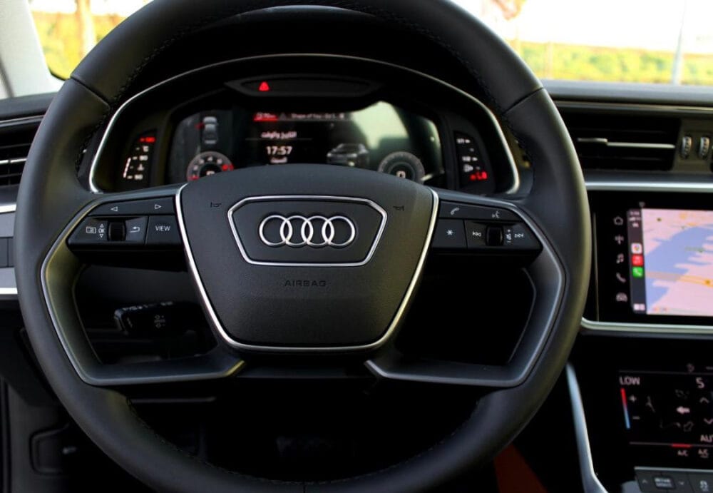 Audi_a6_2022_22335_22335_15111496083-1