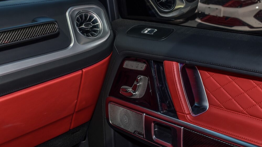مرسيدس بنز AMG G63 2024 - صورة 6