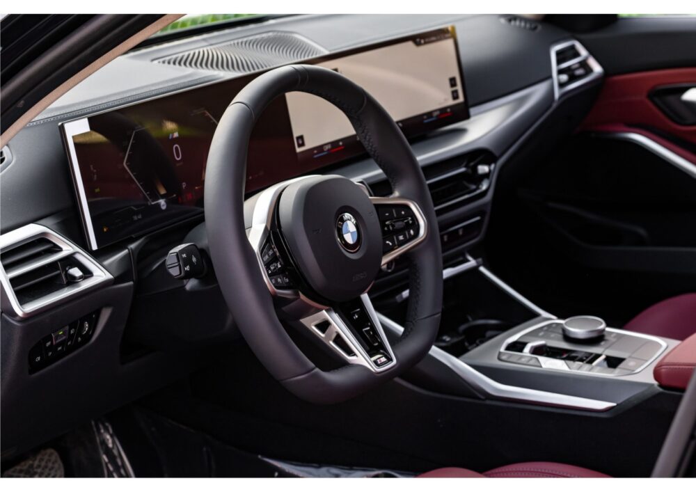 BMW 325i M Sport 2025 - صورة 7