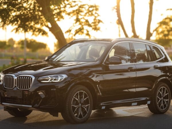 Luxury Car for Rent in Dubai – Premium Crystal Car Rental.