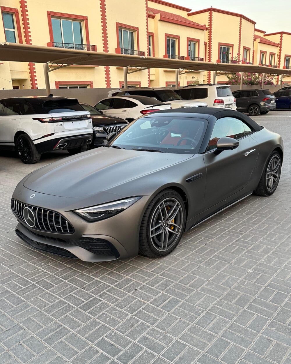 مرسيدس-AMG SL 2024 (4 مقعد) - صورة 6