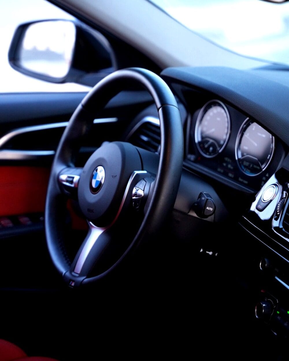 إصدار BMW 120i M Sport White - صورة 5