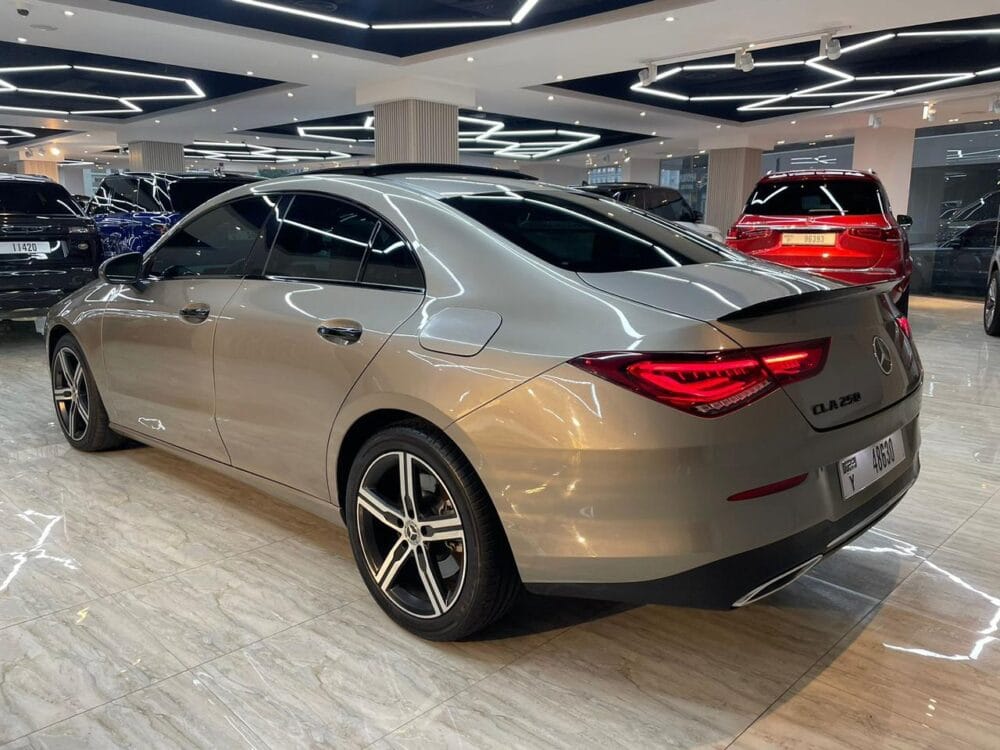 Dubai adventures start with our rental cars