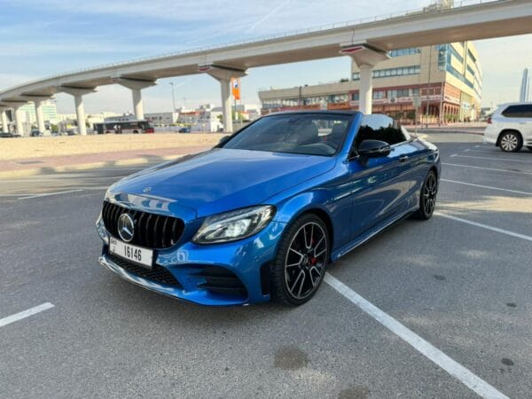 Experience Dubai with our premium rental vehicles